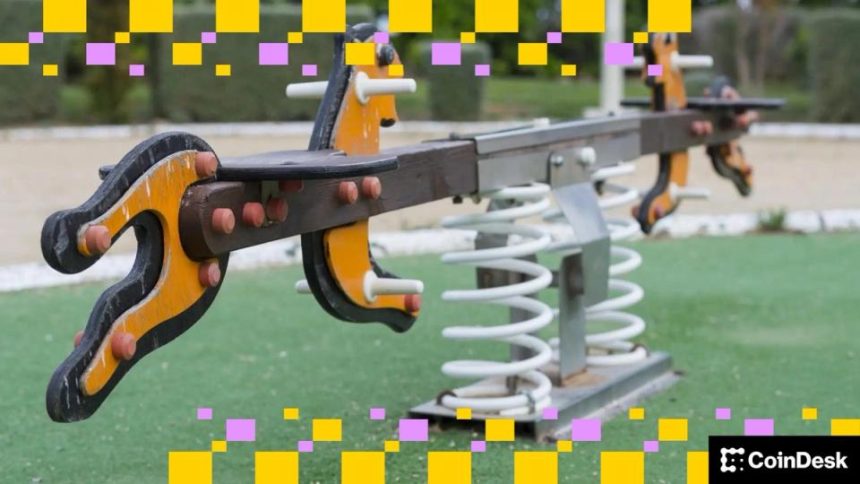 Bitcoin swings trigger rare split liquidation as longs and shorts both get hit