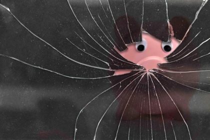 What does 'cracking' bitcoin in 9 minutes by quantum computers actually mean