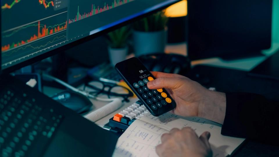 Trader Peter Brandt wants to dump bitcoin for gold. Here's why