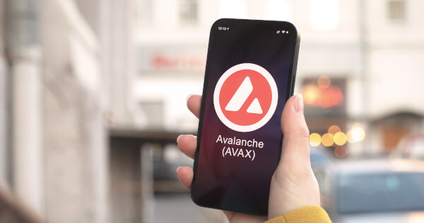 AVAX Price Prediction: The 200 SMA Death Ceiling at $8.06 Will Define the Next Move
